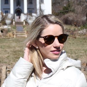 Meet your Posher, Bridget